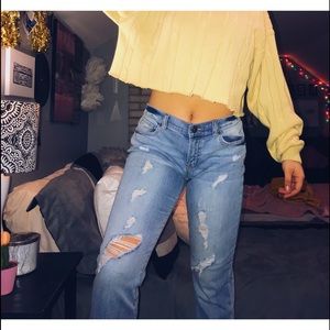 VS Boyfriend Jeans